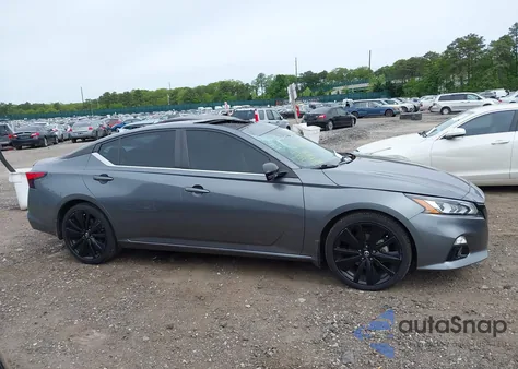 2022 Nissan Altima Sr из США, поврежденный, VIN 1N4BL4CV0NN301026